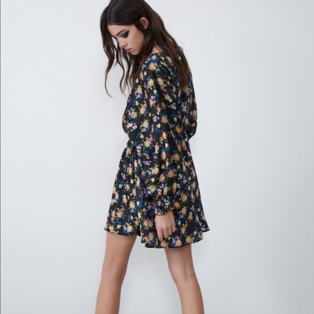 Zara Mini Floral Dress, Long Sleeve, Flower Print, Size M, NWOT - Picture 5 of 13